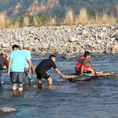 Vanya River Lodge Dhikuli Dış mekan fotoğraf